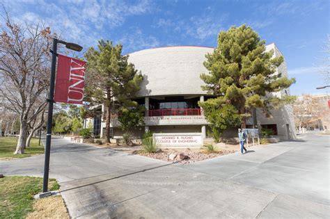 10 UNLV Campus Hotels: A Student's Guide to Nearby Accommodations