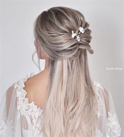 10 Ultimate Hairstyles for Long Thin Hair to Turn Heads at Your Wedding