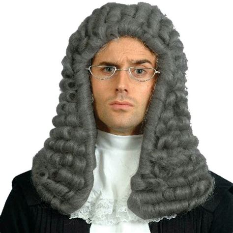 10 Unbelievable Facts About Judges with Wigs