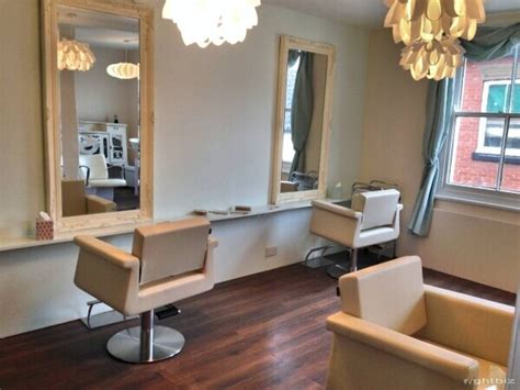 10 Unmissable Hair Salons Within a 5-Mile Radius