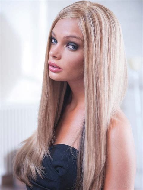 100% Hand-tied Blonde Layered 20" Long Wigs: The Ultimate Guide for 2025