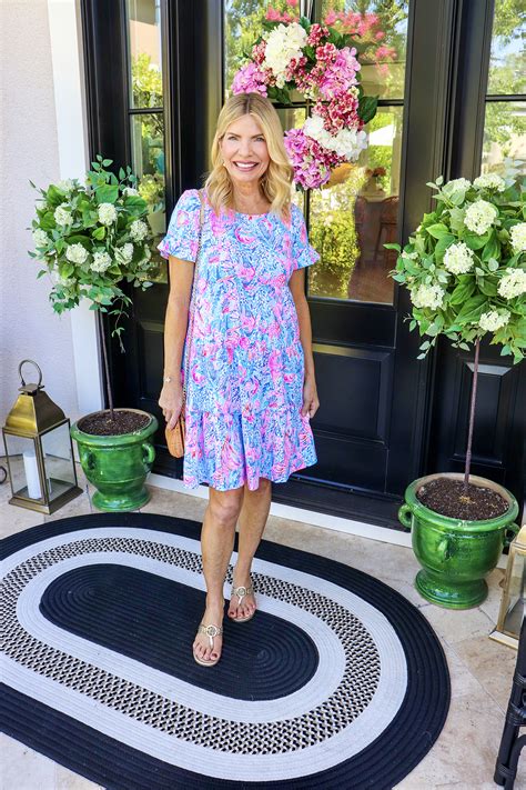 1000+ Lilly Pulitzer Dresses: Style, Comfort, and Dazzling Designs