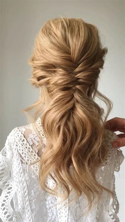 1000+ Prom Hairstyles for Every Length, Style, and Preference