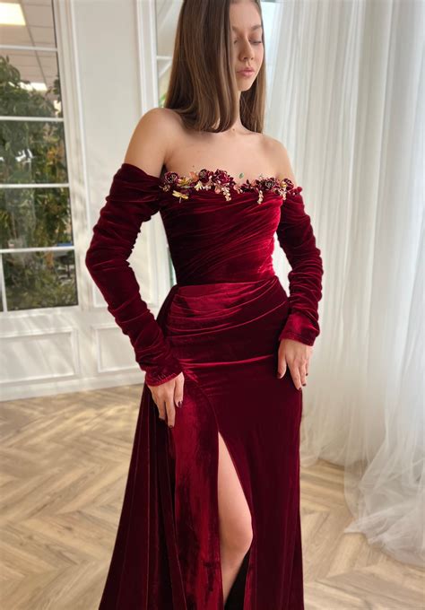 1001 Dazzling Dresses in Red Velvet: Unveiling the Allure of Crimson Elegance