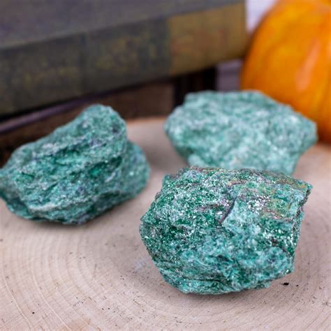 1001 Uses of Fuchsite Raw: A Comprehensive Guide