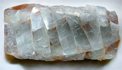 1001 Uses of Selenite: The Ultimate Guide to the Power Stone