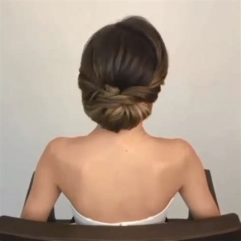 1001 Ways to Elevate Your Hair Game with Hair Extension Buns