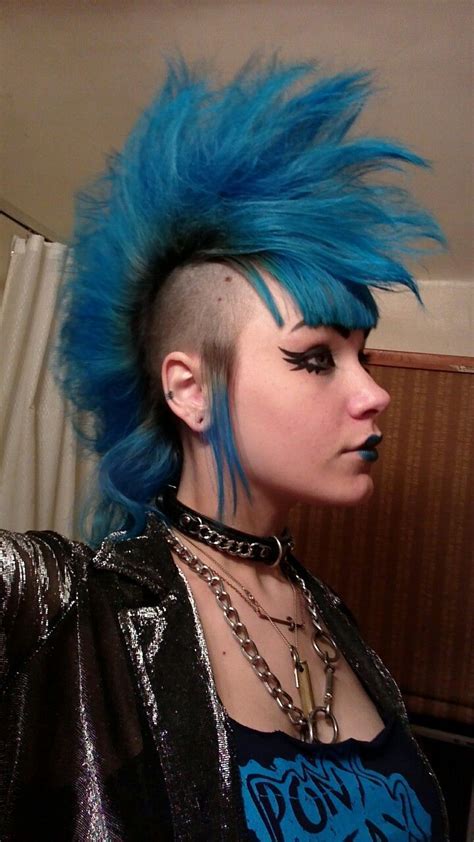 1001 Ways to Express Yourself: Alt Hairstyles Toronto!