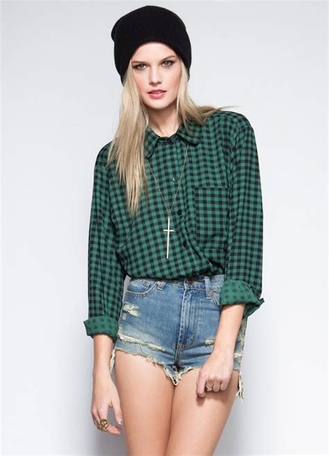 1001 Ways to Rock Plaid Dresses