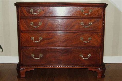 101's of Antique Dressers: A Collector's Guide