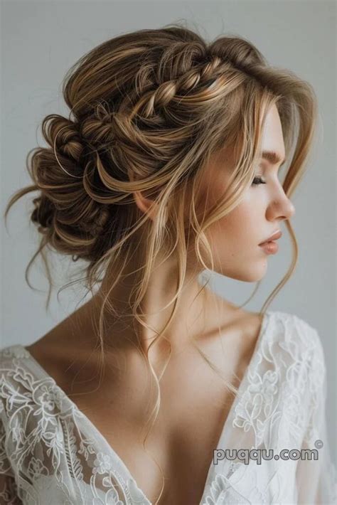 101+ Bride Hair Styles to Sparkle on Your Special Day