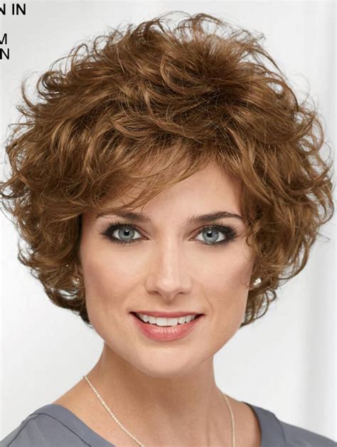 101+ Elegant Brown Wavy Short Celebrity Wigs for 2025