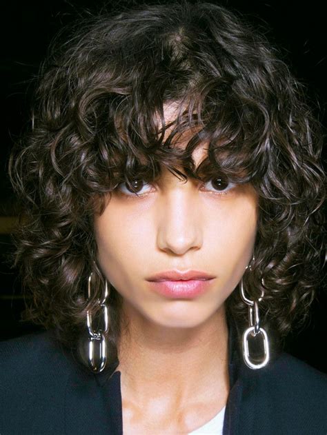 101 Curly Wigs with Bangs: The Ultimate Guide