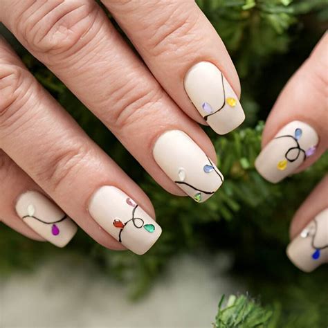 101 Easy Christmas Nail Designs That You Can Do Yourself