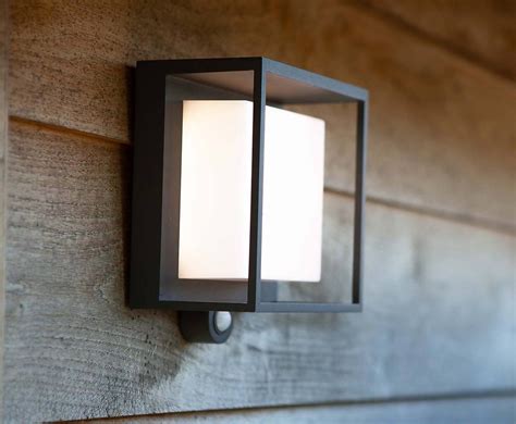 101 Guide to LED Exterior Wall Lights