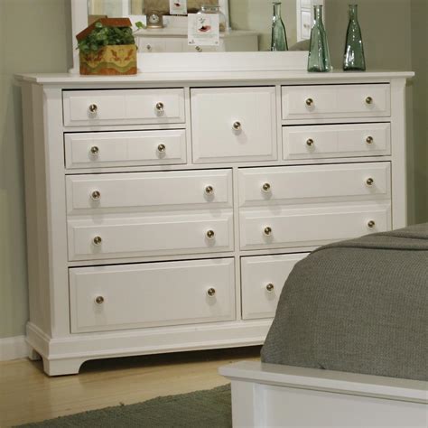 101 Vaughan Bassett Dressers: Style, Quality, and Convenience