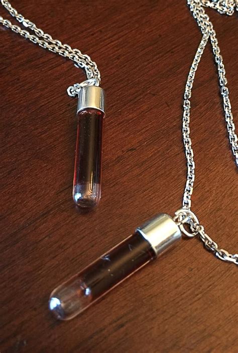 11 Extraordinary Ways to Elevate Your Style with Vial Necklaces: An Unconventional Accessory