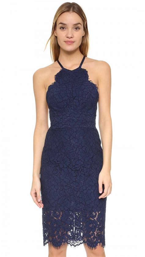 12 Chic Halter Neck Dresses for Unforgettable Wedding Guest Appearances