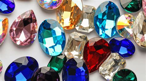 12 Gemstones That Protect: Unlocking the Power of Nature for Safety