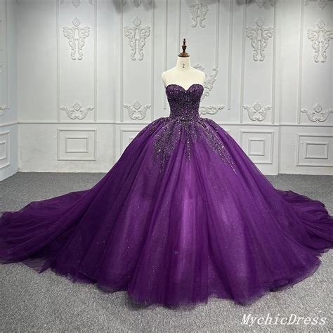 12 Purple Dresses That Will Make You the Belle of the Ball