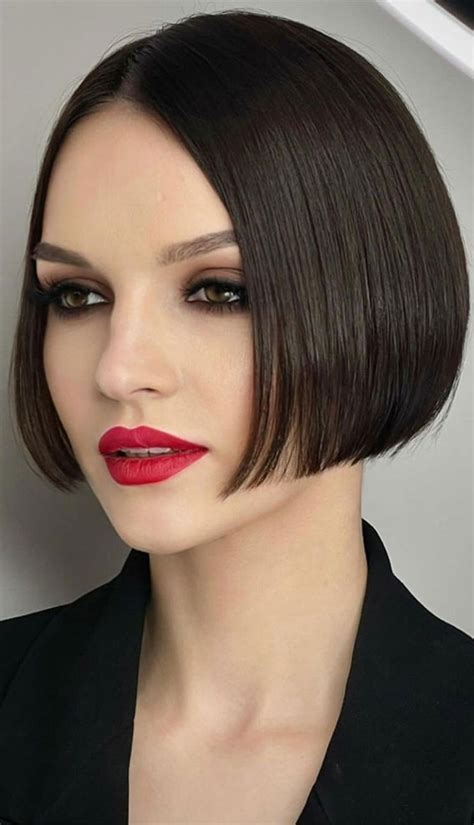 12-Inch Bob: A Classic Cut for Modern Times