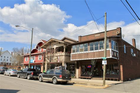 123 Main Street, Sugarcreek, Ohio