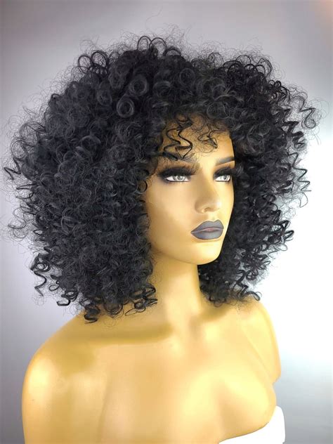 14" Kinky Wigs: Style and Sophistication