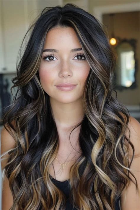 15+ Long Hairstyles with Highlights: A Style Guide for Every Face Shape