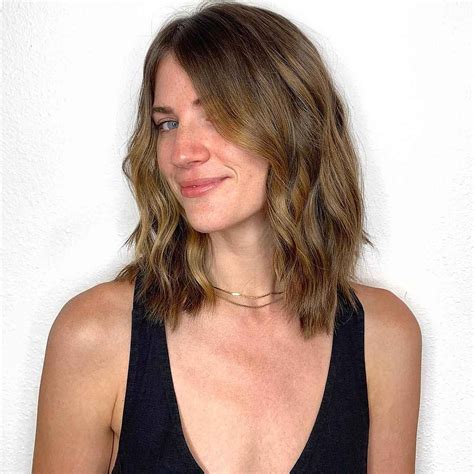 15 Exquisite Thick Hair Low Maintenance Medium Length Haircuts