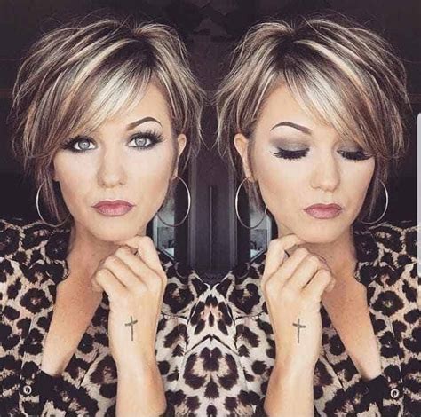 15 Flattering Short Brunette Hair with Highlights: A Style Guide