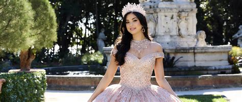 15 Tips to Find the Perfect Quinceañera Dress