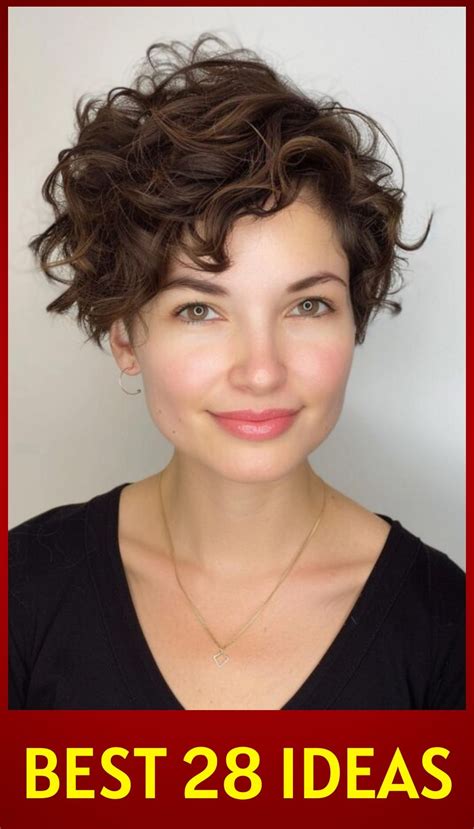 17 Captivating Women's Haircuts for Curly Hair