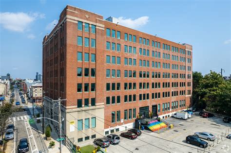 1700 Spring Garden Street Philadelphia PA: A Comprehensive Analysis