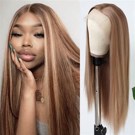 18" Light Brown to Blonde Wig: A 2025 Fashion Forecast