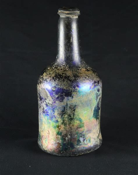 18th C. Glass Bottle: A Heritage Discovery!