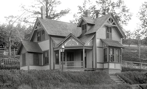 1900 House Epub