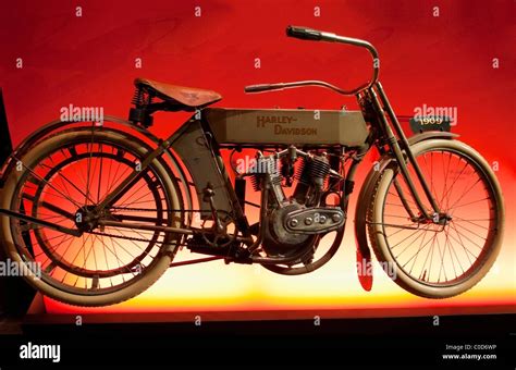 1909 harley davidson motorcycle PDF