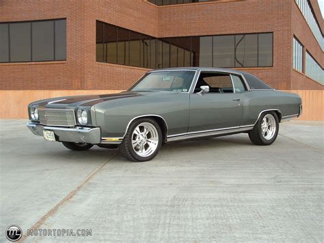 1969 monte carlo car