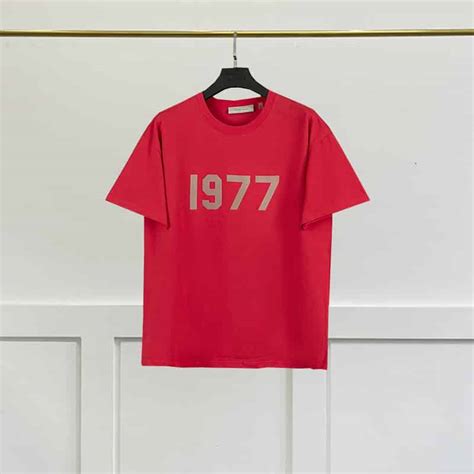 1977 Essentials Shirt: A Timeless Classic for Fashion Enthusiasts