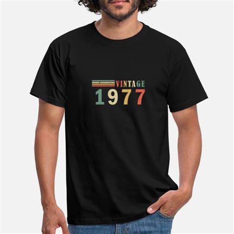 1977 T Shirt: A Timeless Fashion Statement