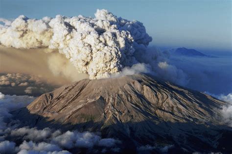 1980 Eruption of Mount St. Helens Video