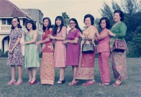 1980s Singapore Fashion: A Kaleidoscope of Color and Style