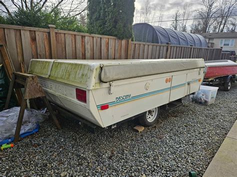 1993 Coleman tent trailer