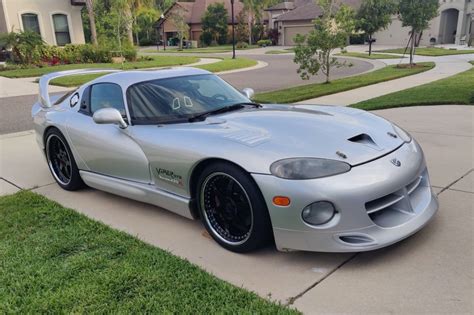 1999 Dodge Viper GTS ACR: The Epitome of American Muscle