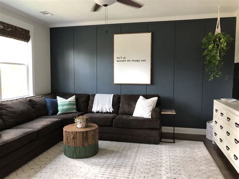2 accent walls in one room