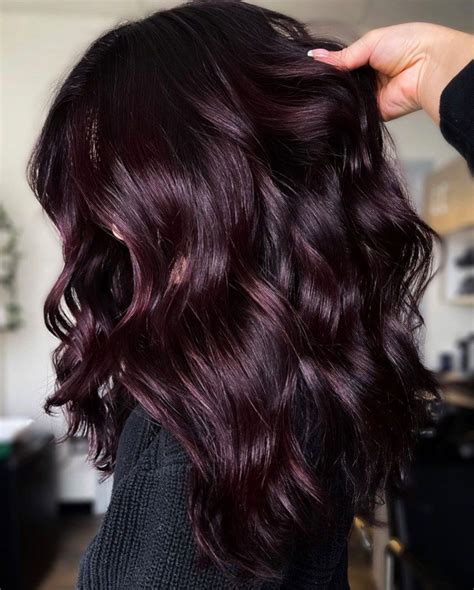 20 Alluring Deep Burgundy Hair Color Ideas That Will Turn Heads in 2023