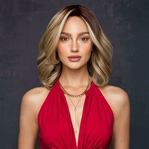 20 Best Wigs for White Women in 2023: Finding Your Perfect Match