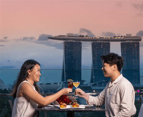 20 Captivating Cafes with Stunning Views in Singapore: A Sight to Behold