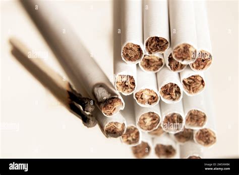 20 Cigarettes a Day: The Unhealthy Habit