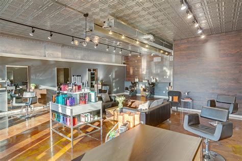 20 St. Louis Hair Salons Where You'll Find Your Next Favorite Stylist